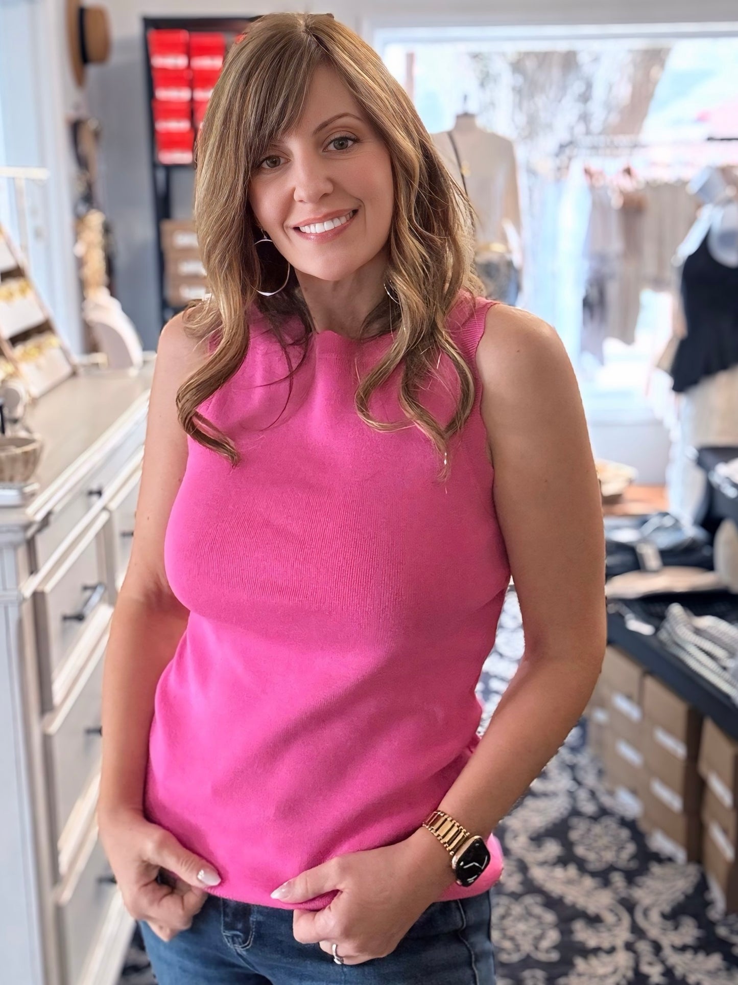 April Scallop Finished Sweater Tank Top