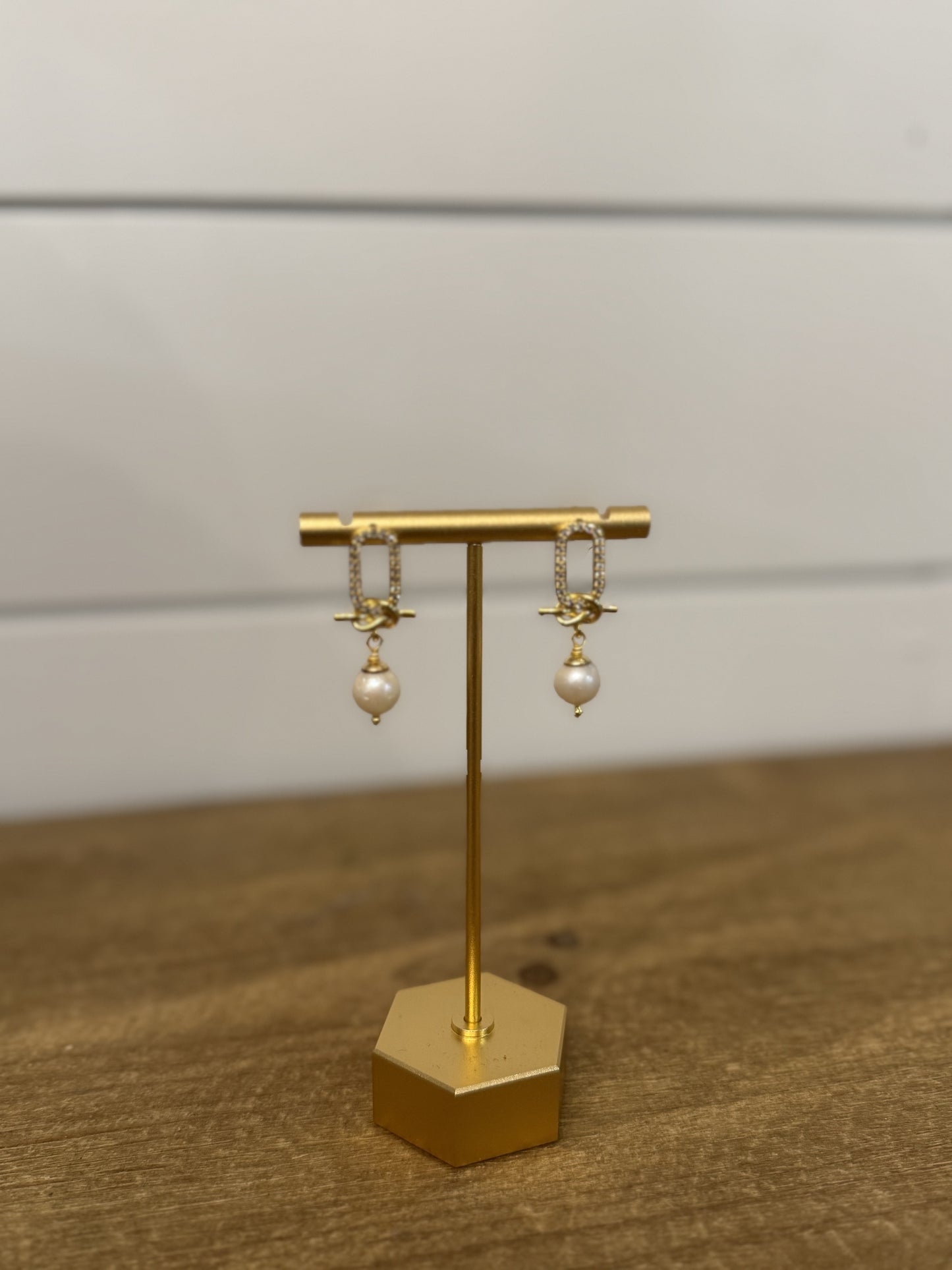 Loveknot Earring