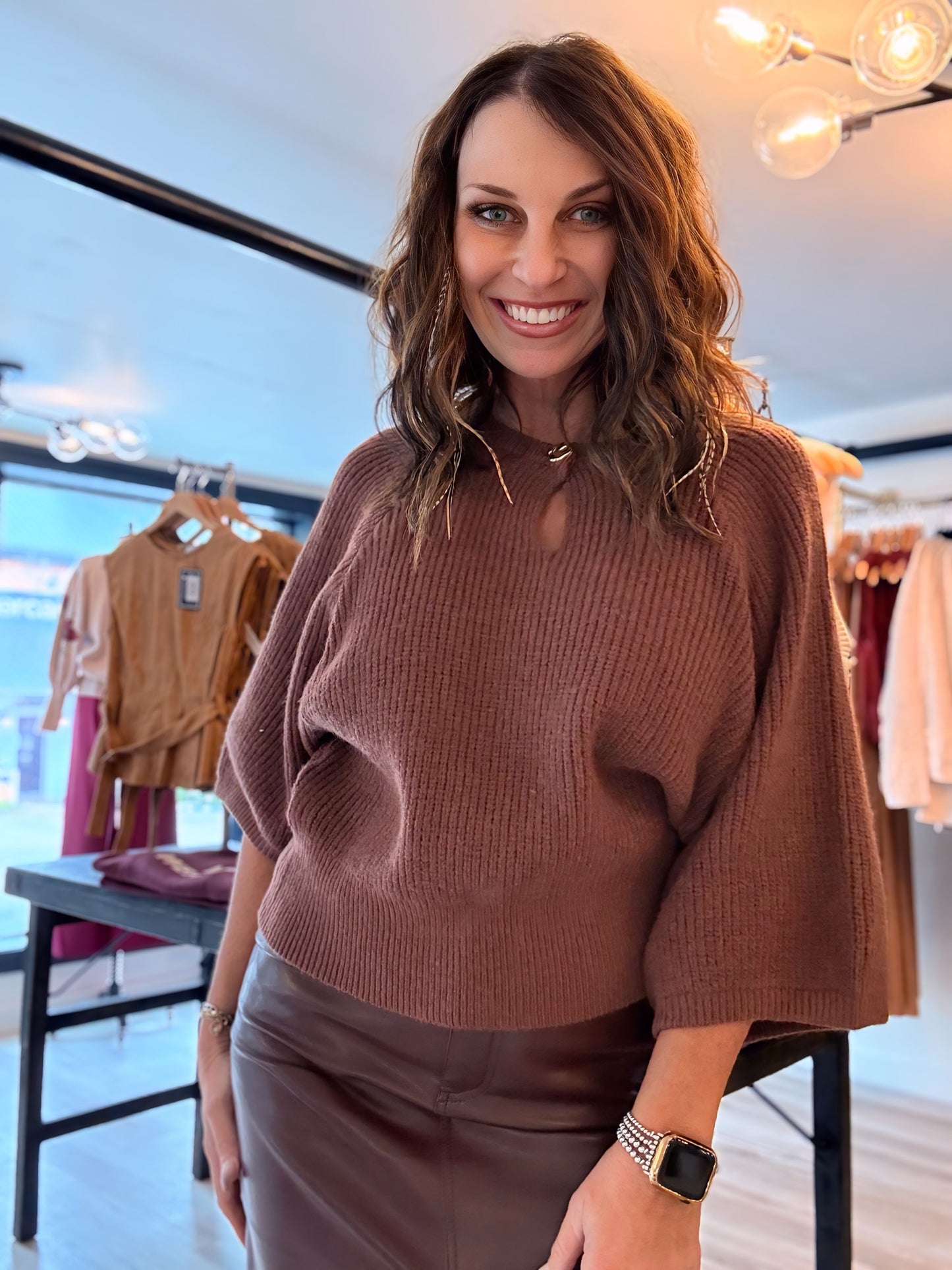 Round Neck Cropped Sleeve Sweater