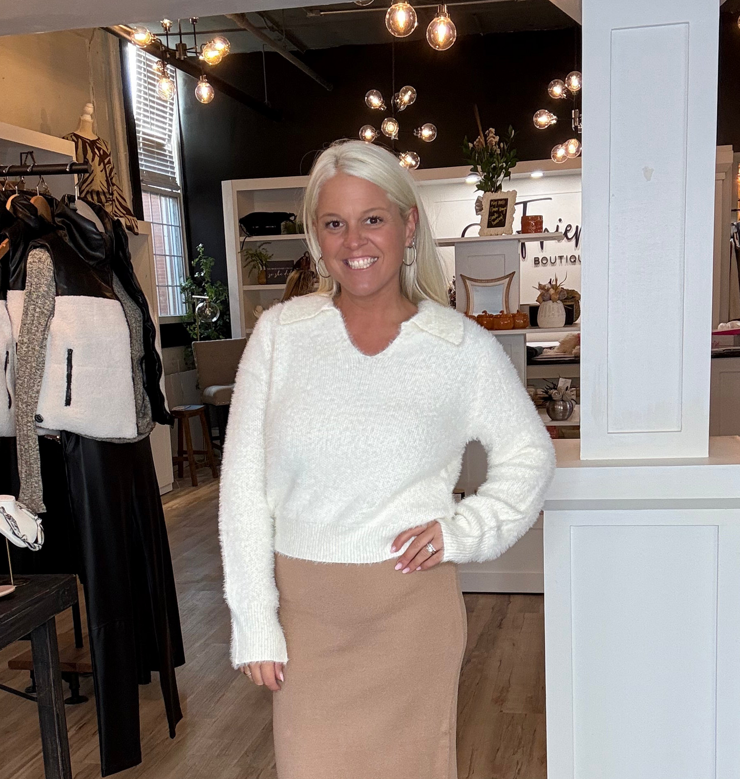 Soft Yarn Collared Sweater