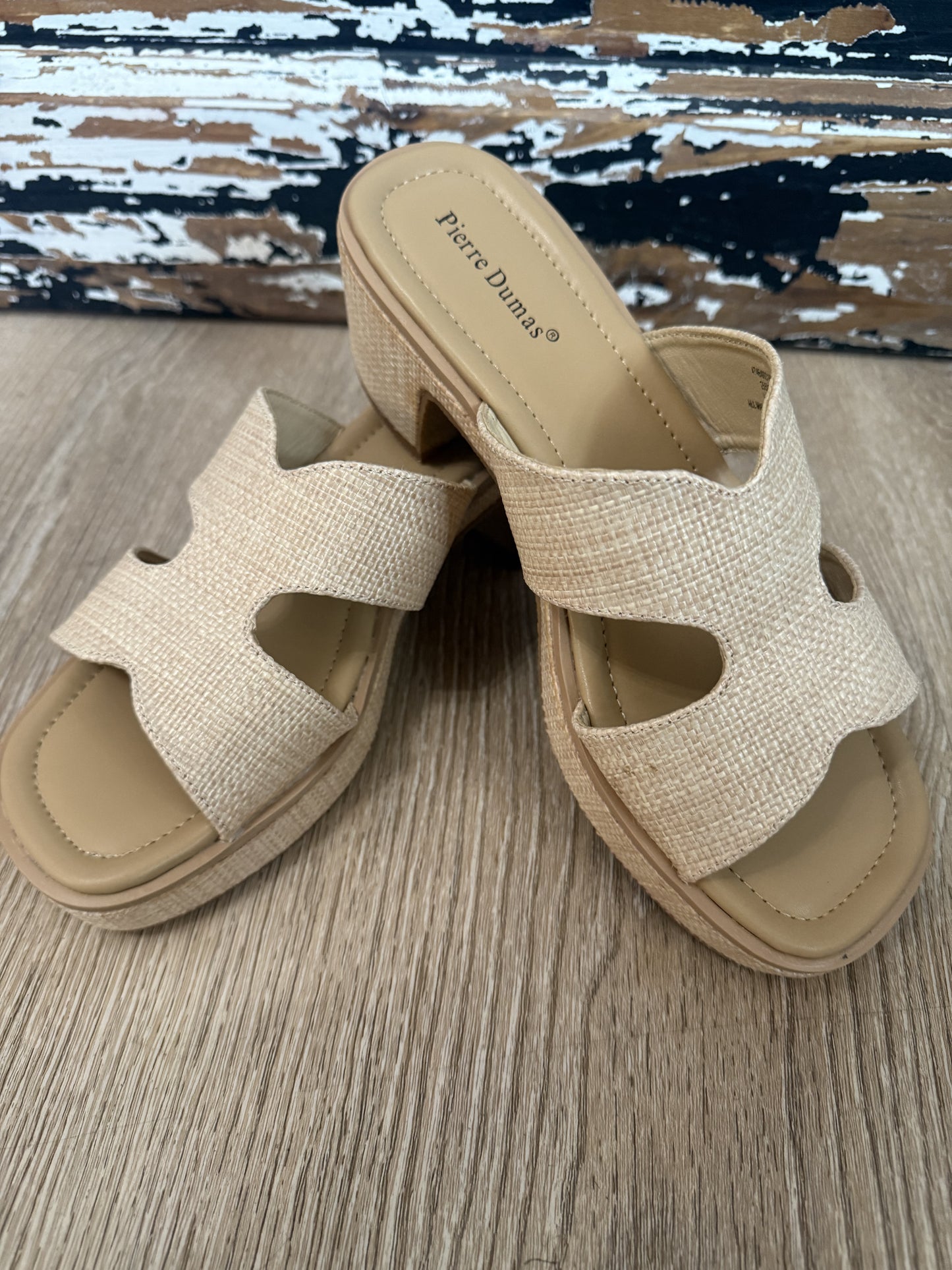 Valerie Sandal