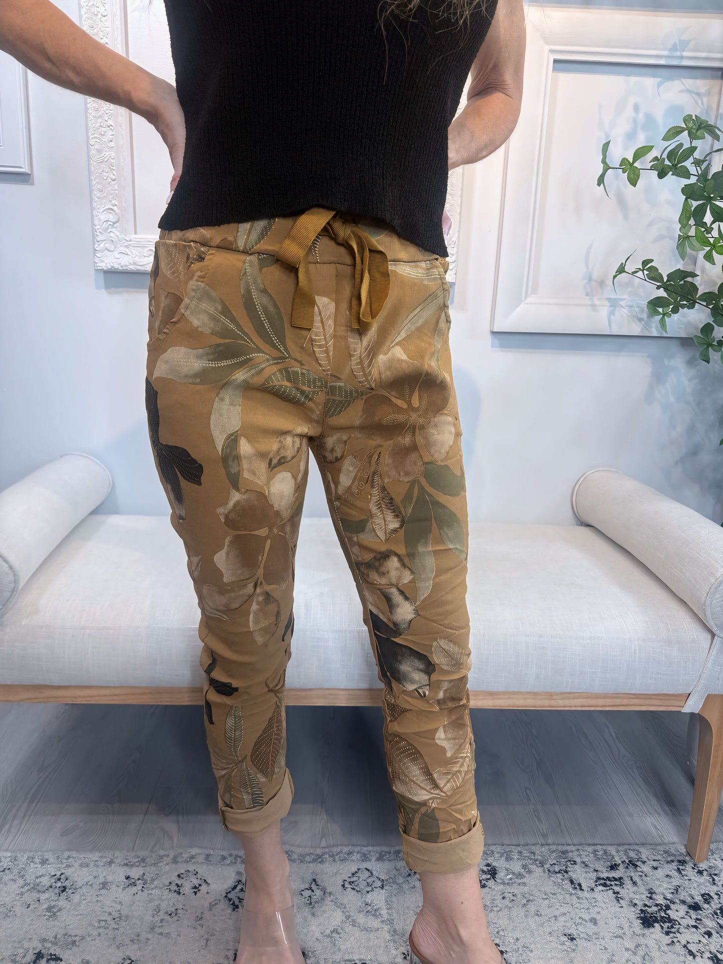 Galilea Crinkle Pant