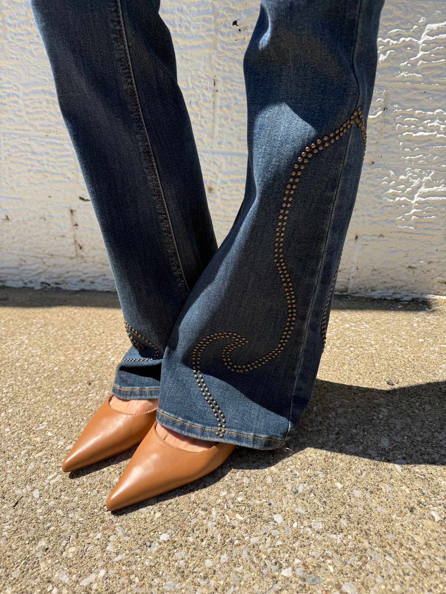 Judy Blue HW Flare Western Stud Detail