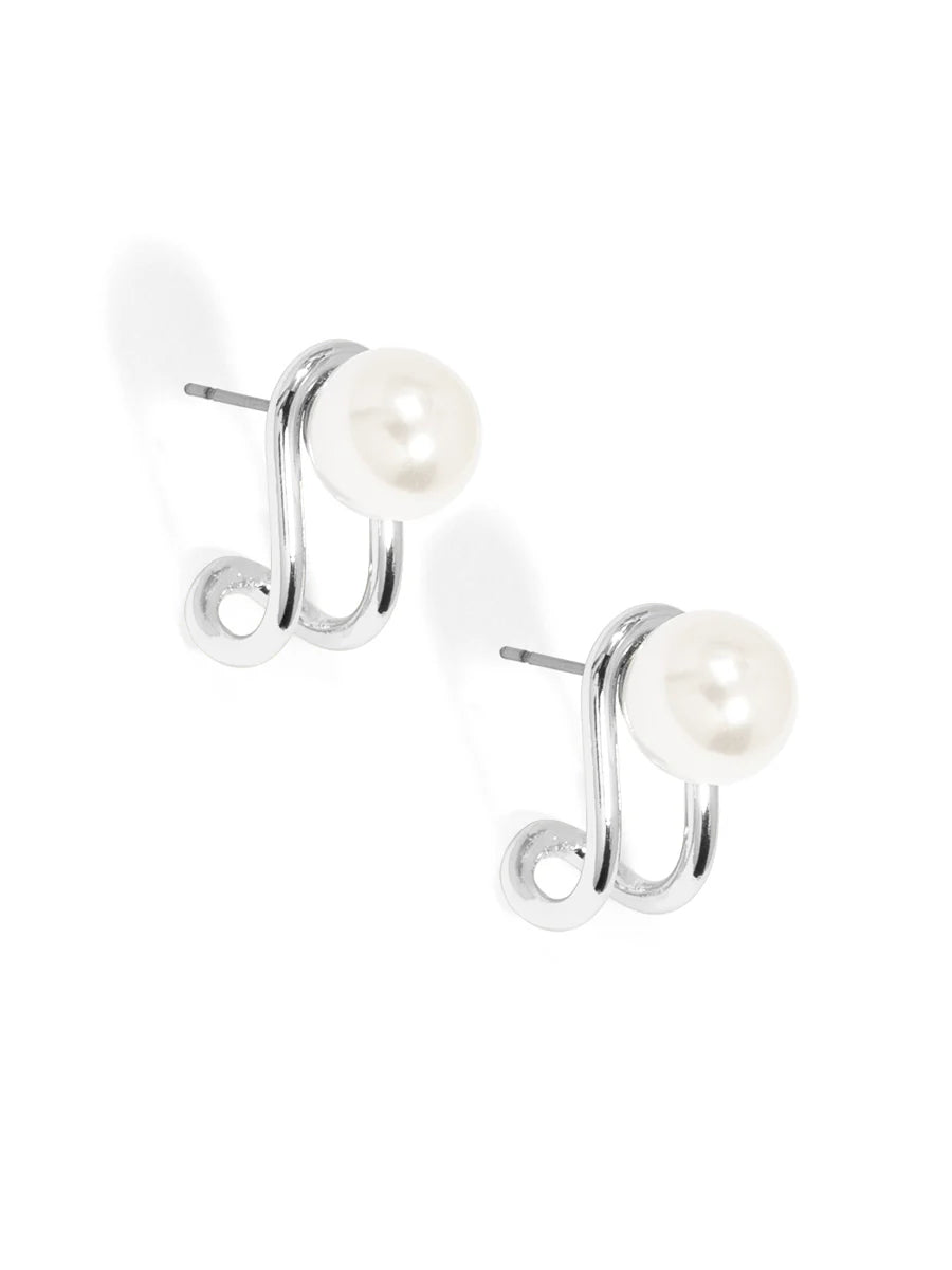 Jamie Pearl Loop Stud Earrings