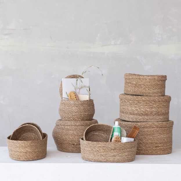 Oval Hand-Woven Seagrass Basket with Lid, Natural