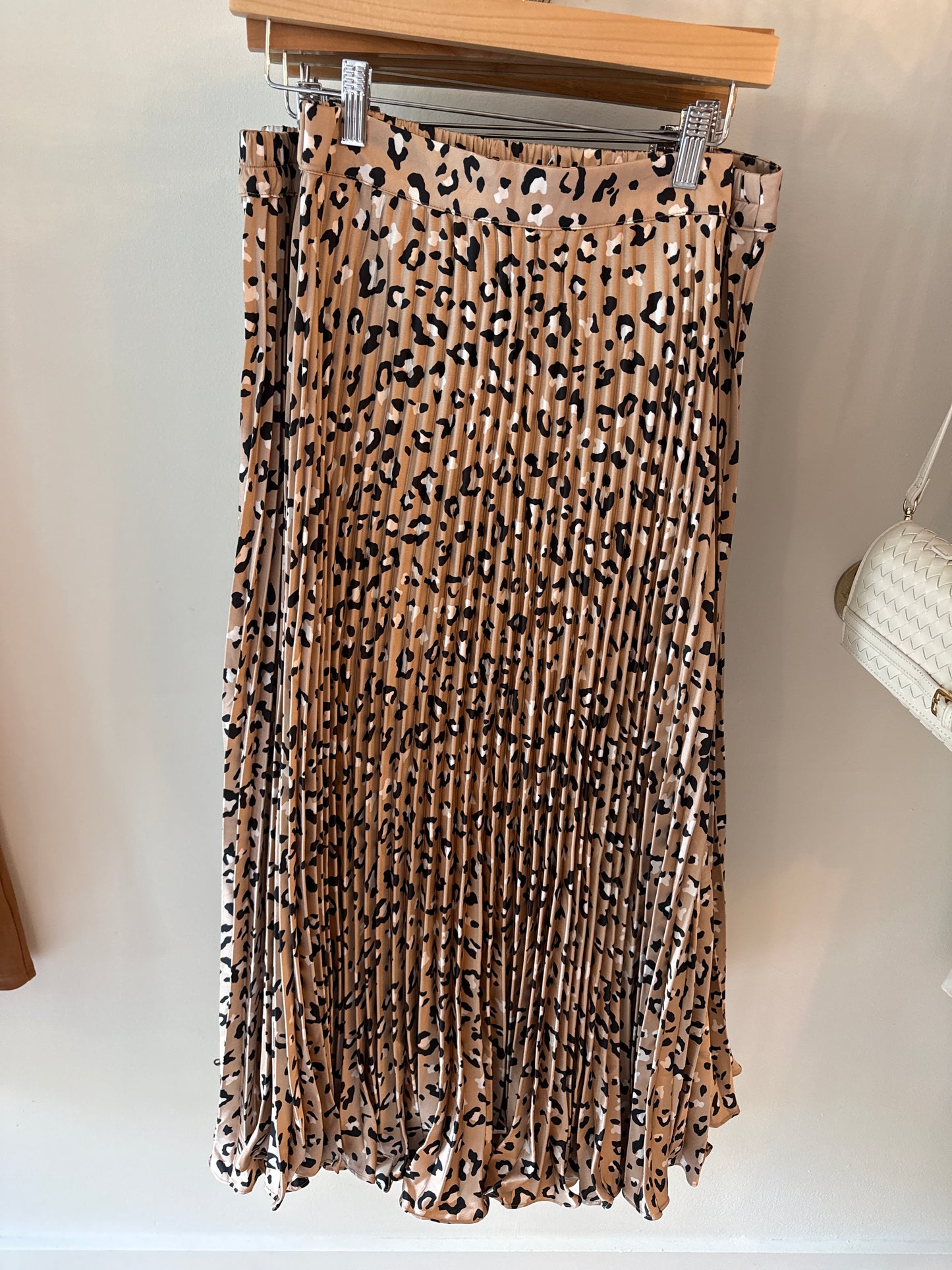 Leopard Pleated Maxi Skirt