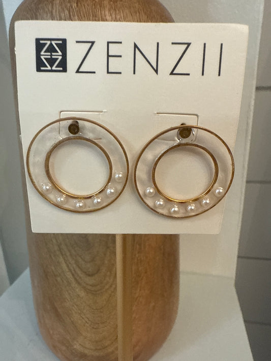 Circle Lucite