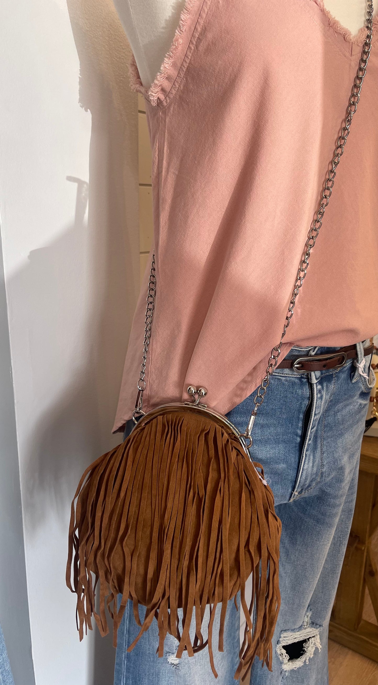 Fringe Round Clutch Bag - GirlFriends Boutique