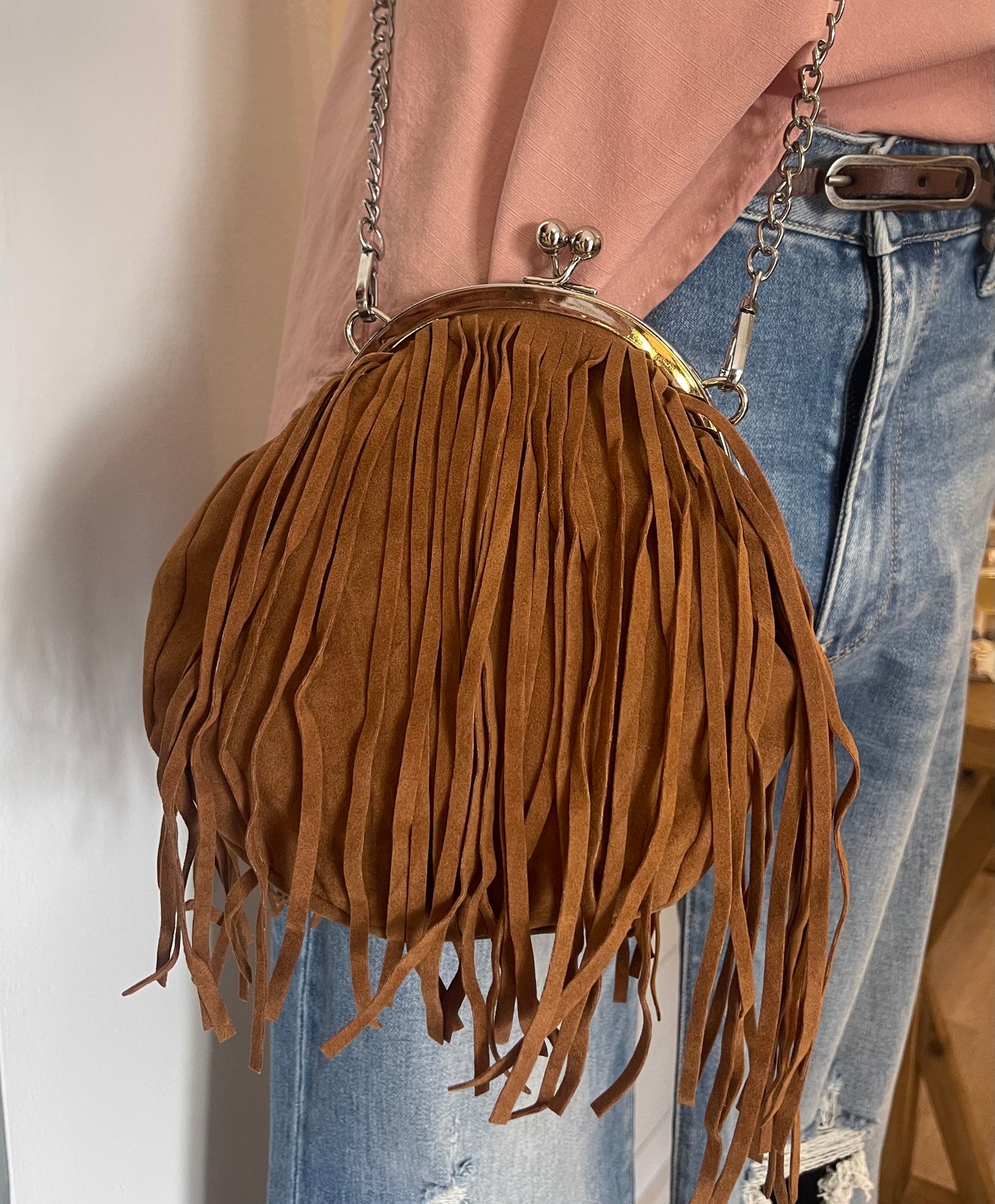 Fringe Round Clutch Bag - GirlFriends Boutique