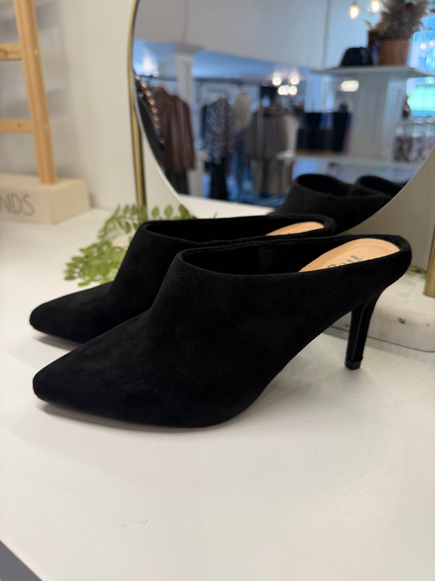 Corkys Sneek Peek - Black