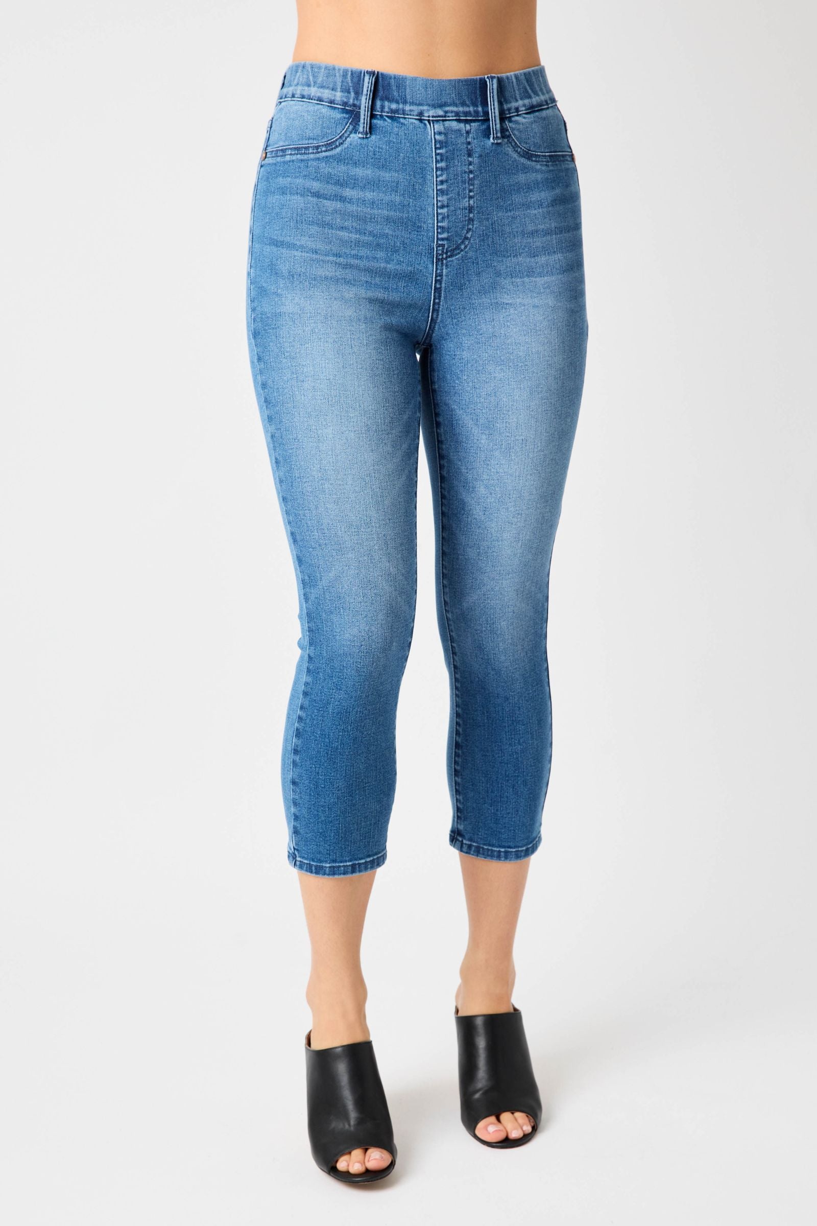 High Waist Cool Denim Pull On Capri, Judy Blue - GirlFriends Boutique