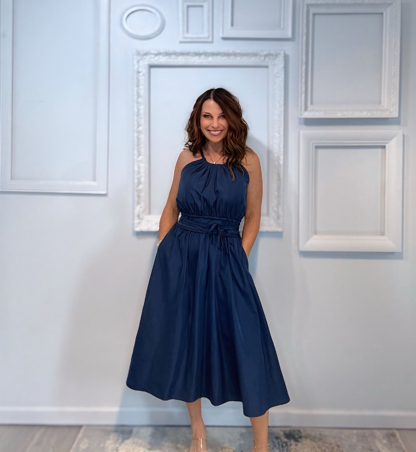 Leanna Midi