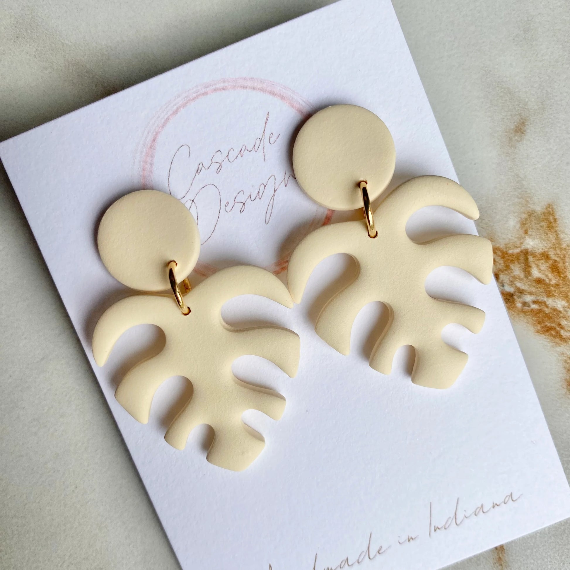 The Colby | Tropical Leaf Clay Earrings - GirlFriends Boutique