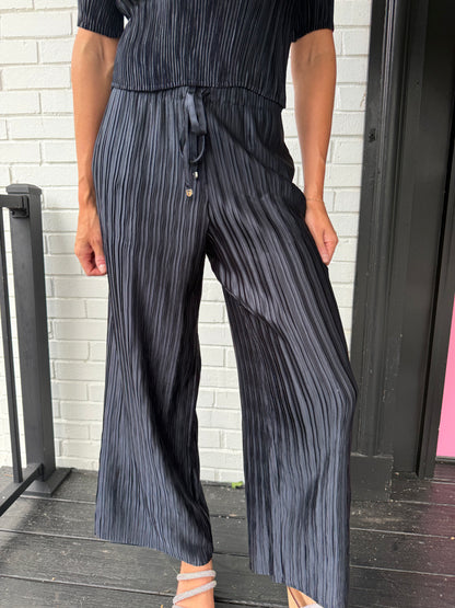 Crinkle Drawstring Pants