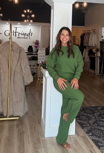 Minimalist Sweater & Wide-Leg Pants Set