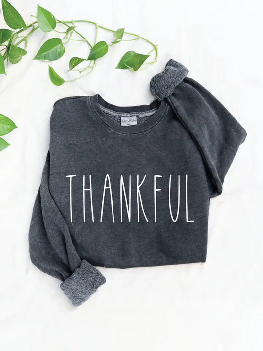 Thankful Graphic Sweatshirt