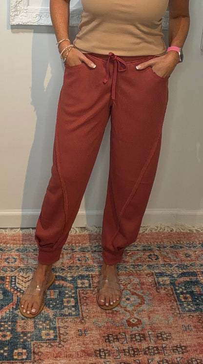 Cocoon Curve Jogger
